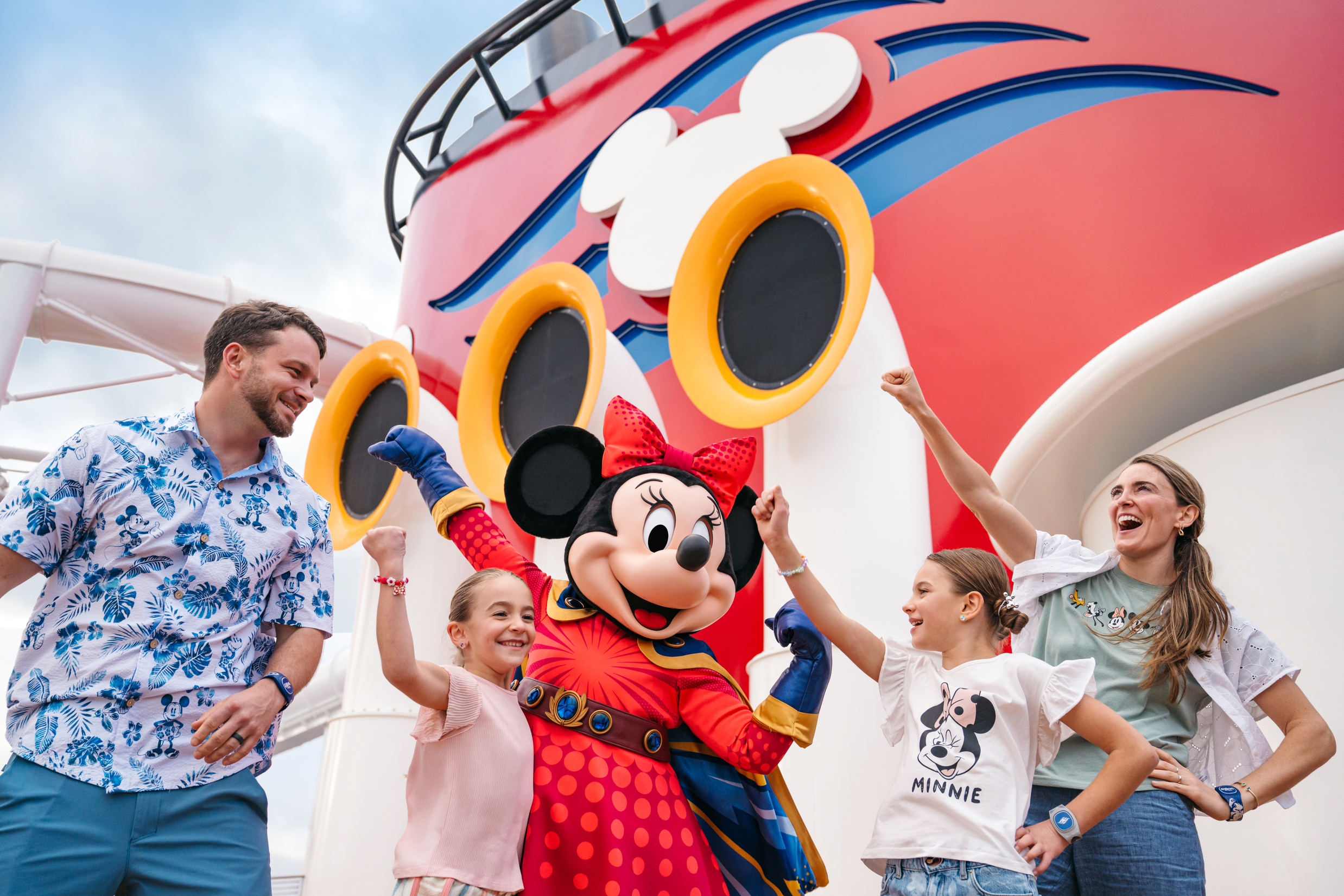 Family with Minnie Mouse on Disney Cruise Line