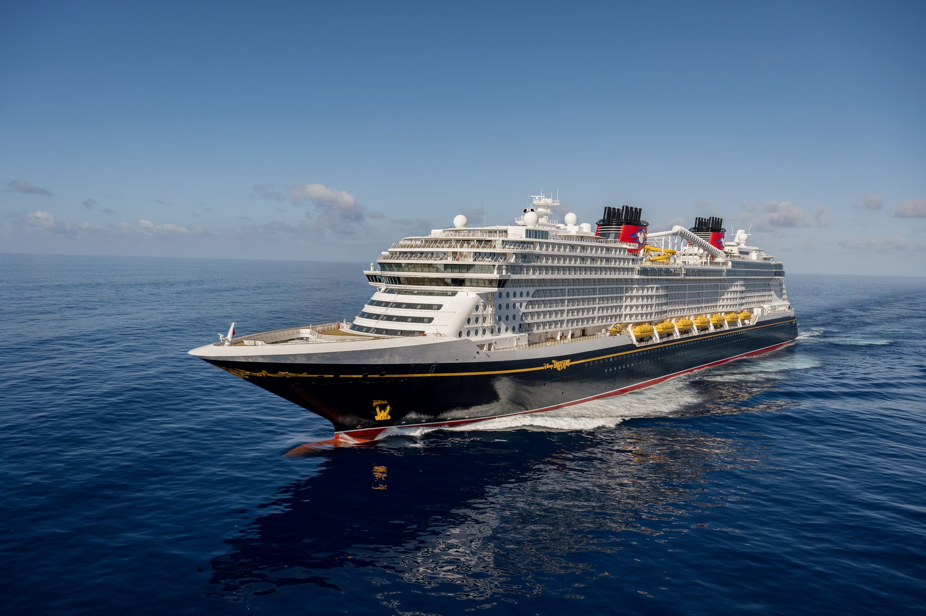 Disney Treasure cruise ship